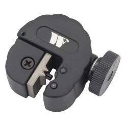 Brake Pipe Coating Removal Tool