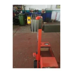 Universal Corner-Mounted Tool Holder 8 Universal Corner-Mounted Tool Holder -Automotive Tools Store Universal Corner Mounted Tool Holder 3