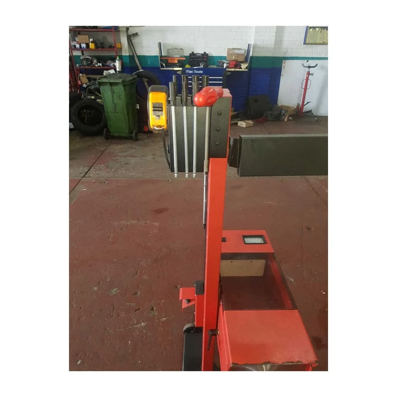 Universal Corner-Mounted Tool Holder 5 Universal Corner-Mounted Tool Holder - Image 3