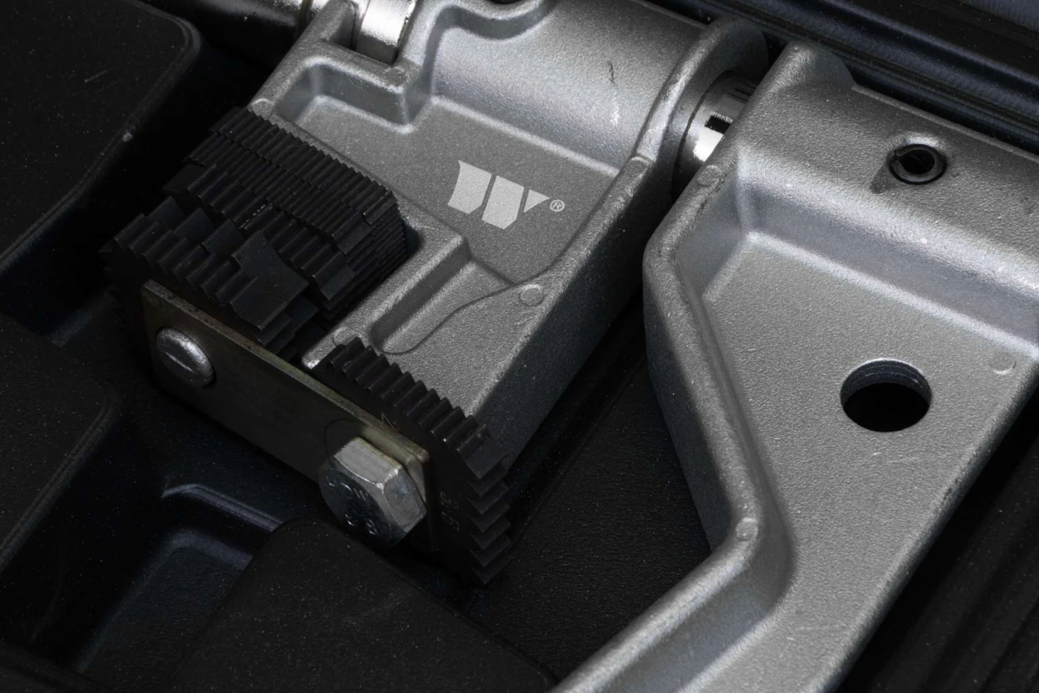 Universal Outside Thread Chaser 5 Universal Outside Thread Chaser - Image 3